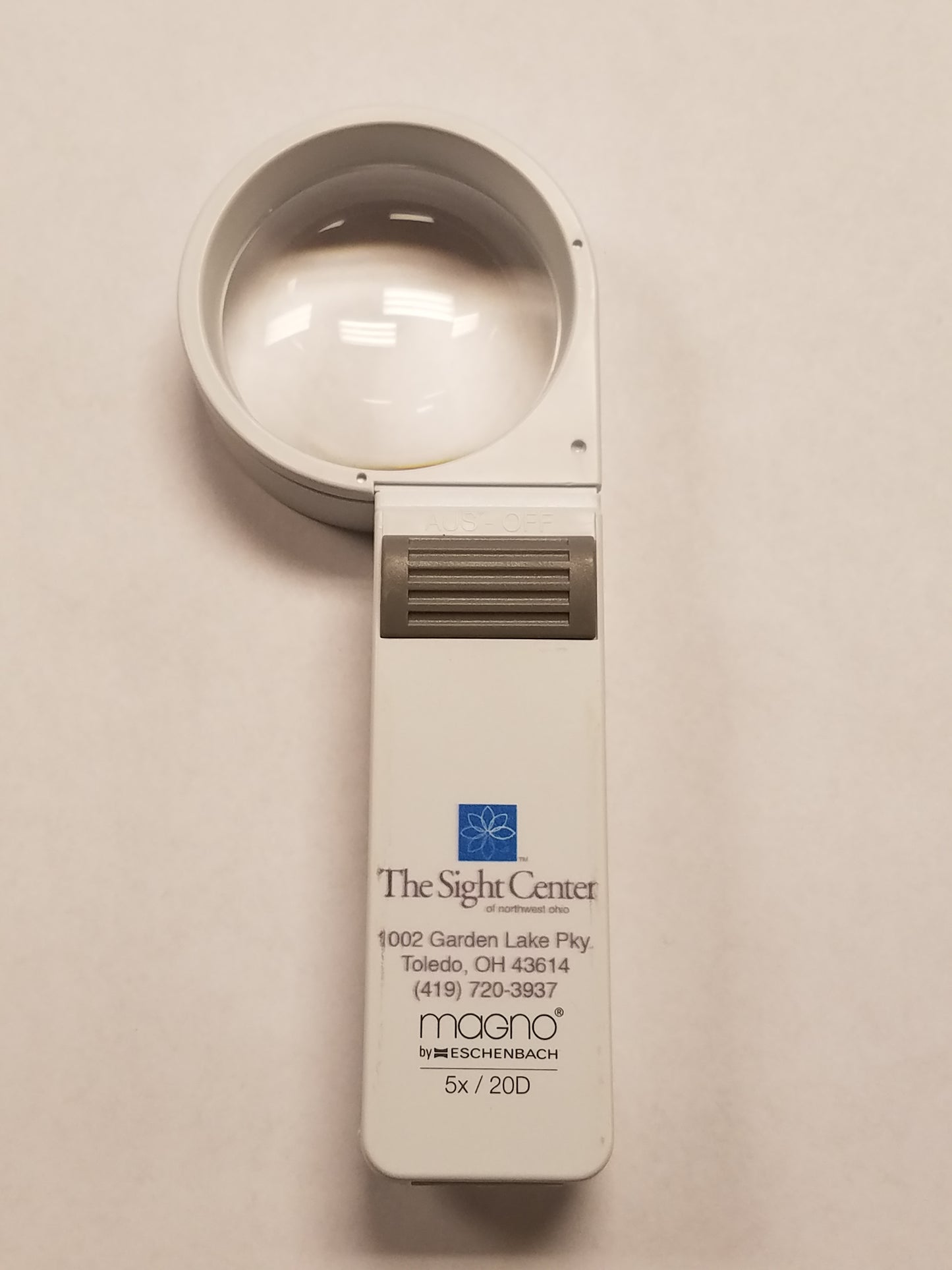 Magno Folding Pocket Magnifier - Silver